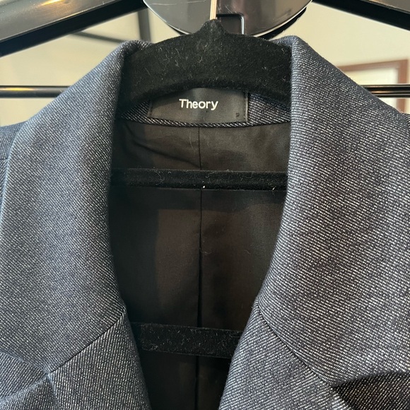 Women’s Theory Denim jacket from Bloomingdale’s NWOT Size 10 - Picture 2 of 6